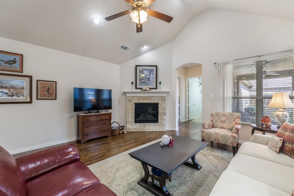 Viridian Village 1c 2 - Residential