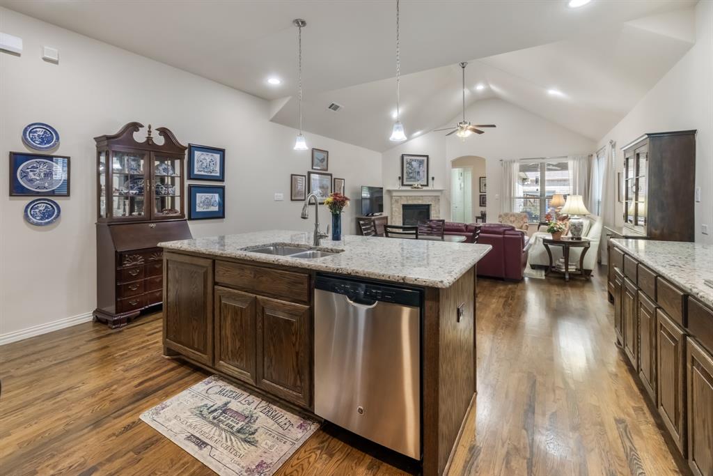 Viridian Village 1c 2 - Residential