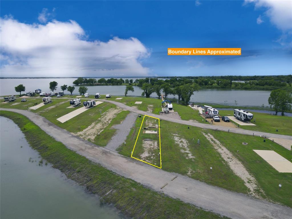 Peninsula Point - Land