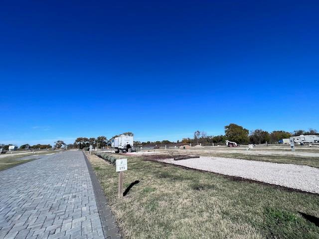 Peninsula Point - Land