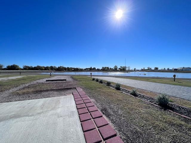 Peninsula Point - Land