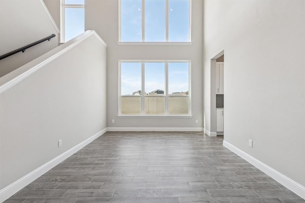 Venetian - Residential