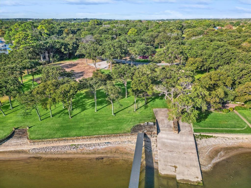 LAKE FOREST ADDITION - Land