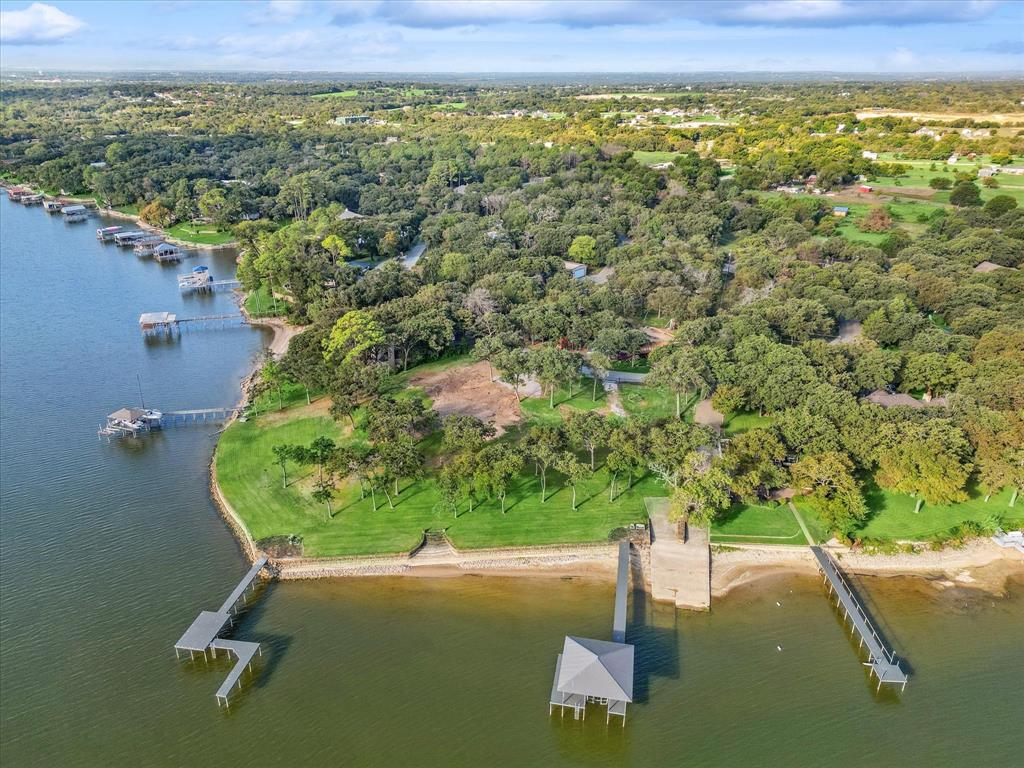 LAKE FOREST ADDITION - Land