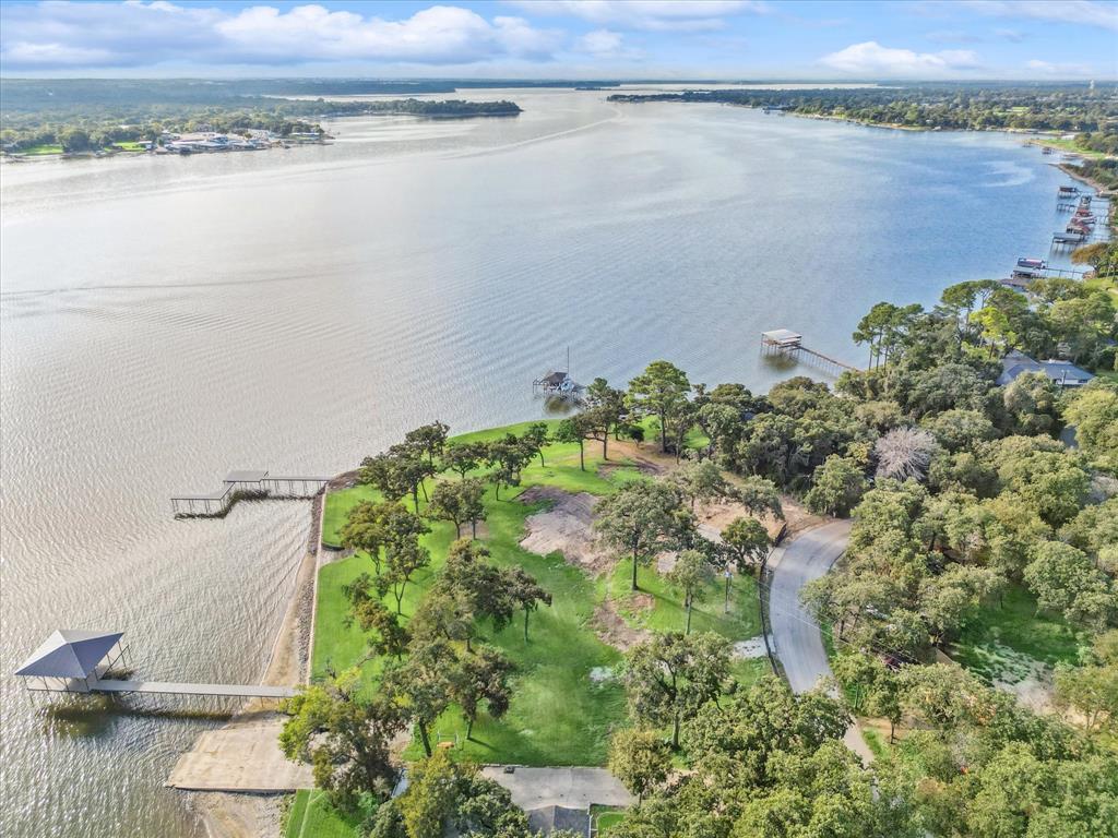 LAKE FOREST ADDITION - Land