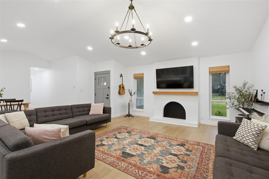 1902 Baylor Drive