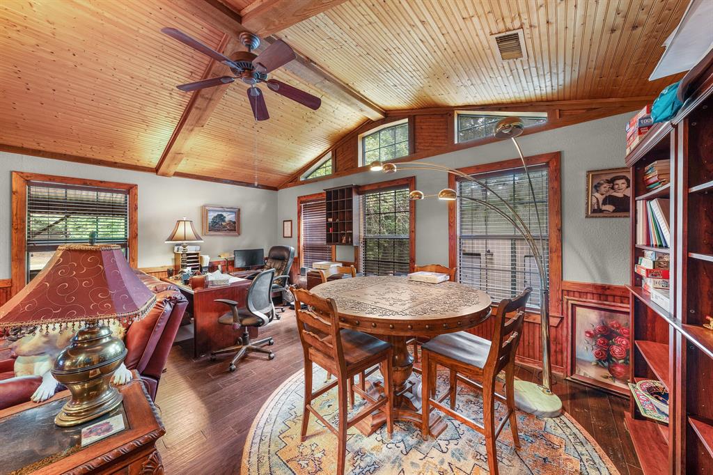 Thomas - Residential