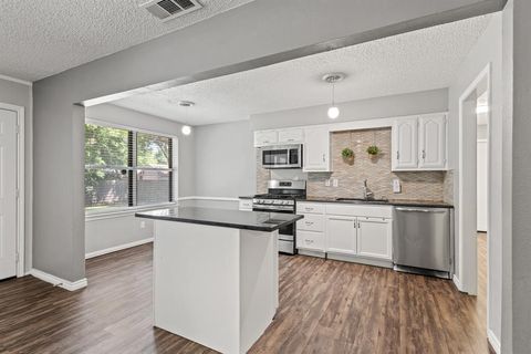 1530 Lime Leaf Lane Duncanville TX 75137