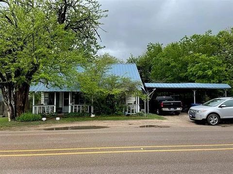 231 S Colorado Whitney TX 76692