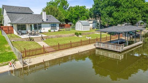 A home in Granbury