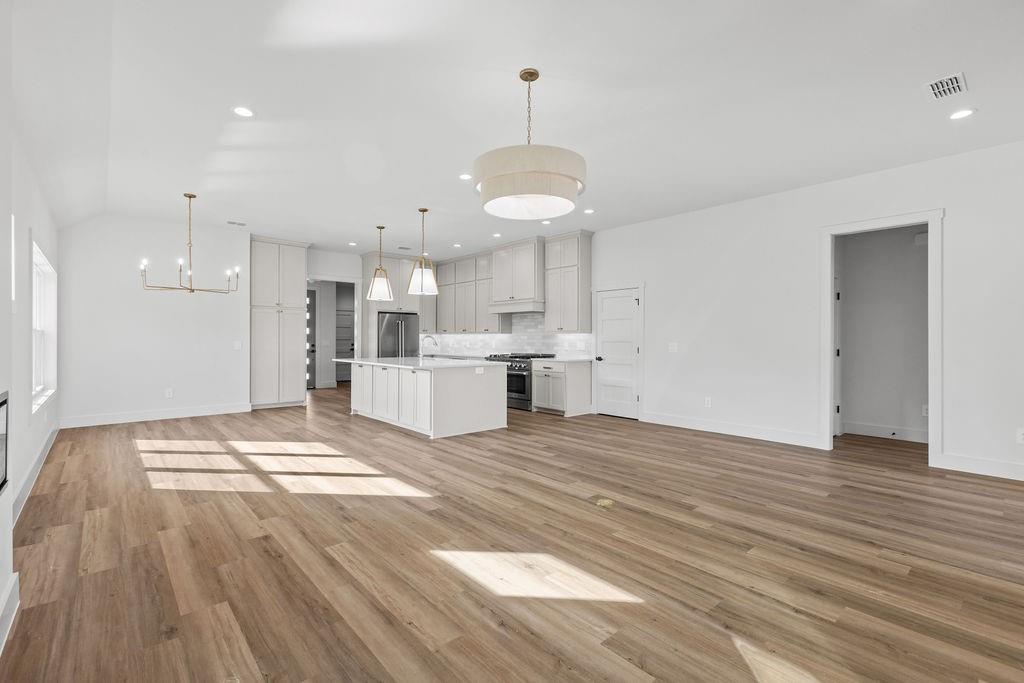 Palisades Add Ph II - Residential