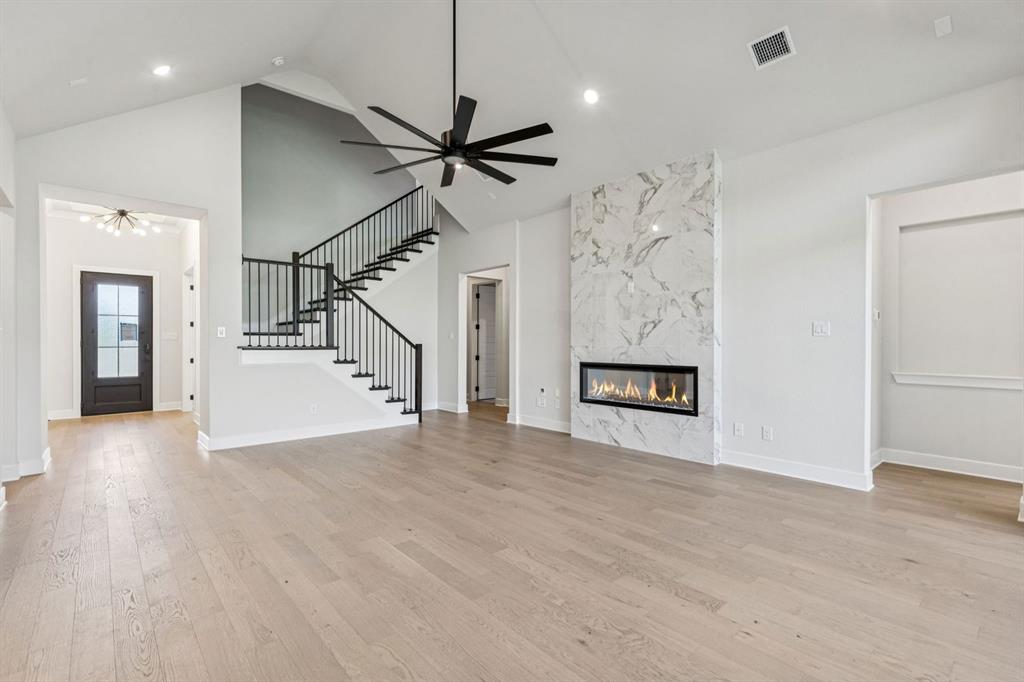 Canyon Falls - Residential