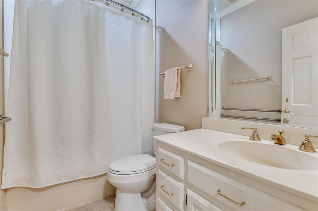 Lakes Of Bent Tree Condo - Residential