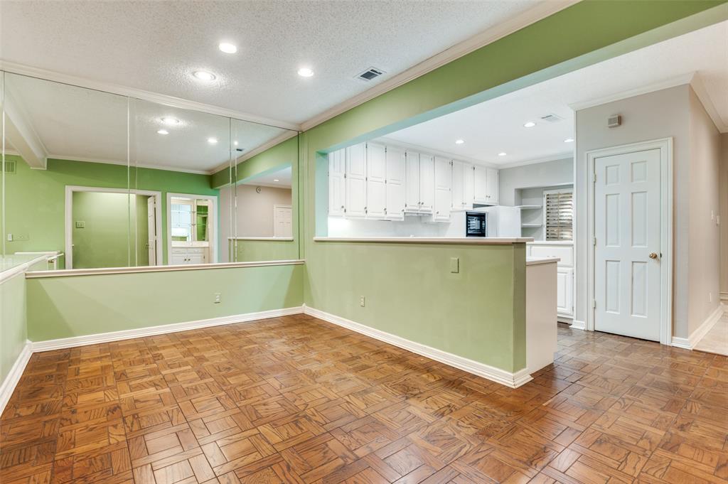 Lakes Of Bent Tree Condo - Residential