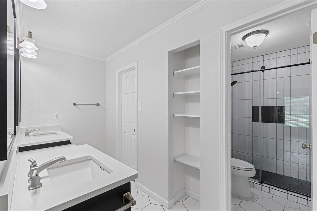 Woodhaven Condo - Residential