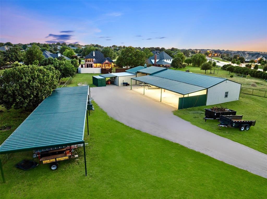 1225 Chandler Circle