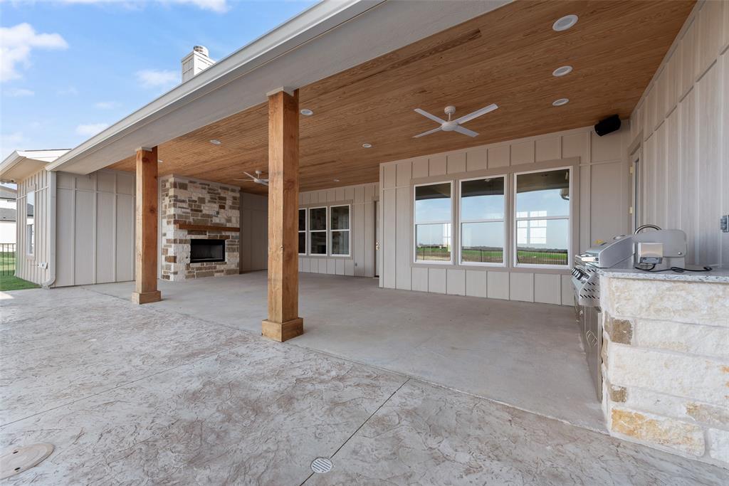 HINOJOSA ESTATES - Residential