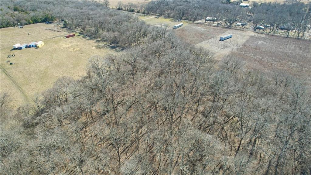 GRAY BOTTOM ADDITION, LOT 7, ACRES 2.515 - Land