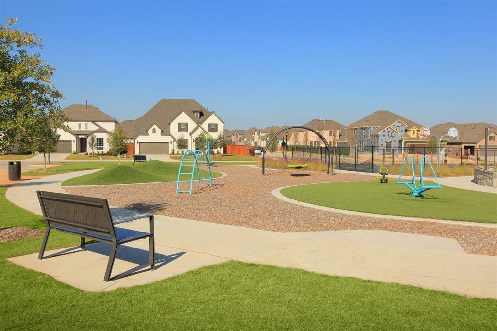 Lilyana - Residential