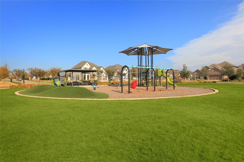 Lilyana - Residential