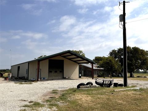 A home in Farmersville