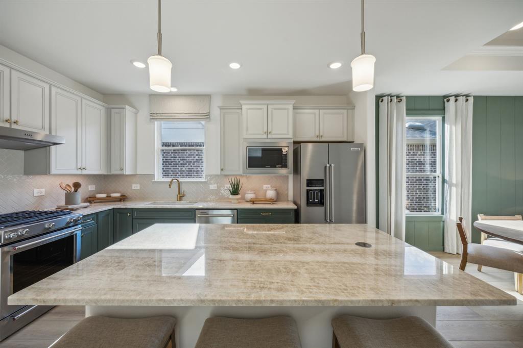 228 Snowbird Way
