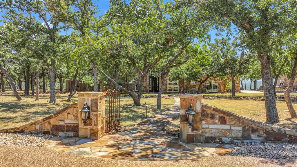 740 Post Oak Road