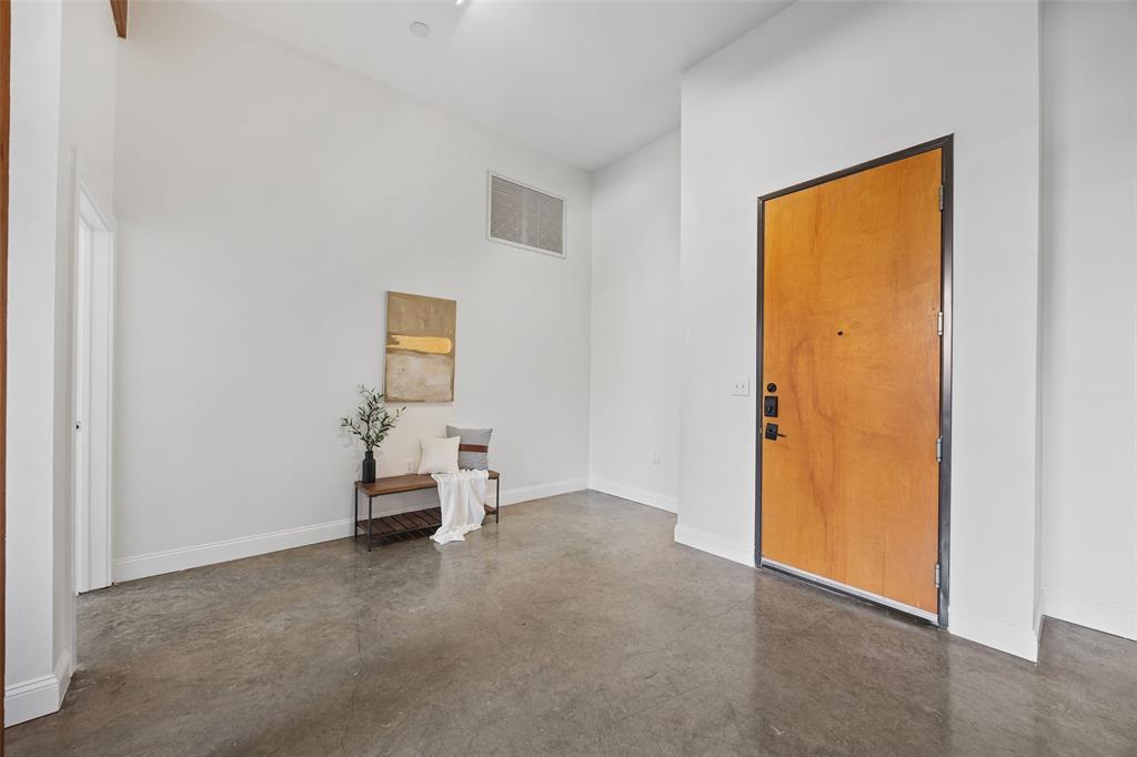 2502 Live Oak Street 135