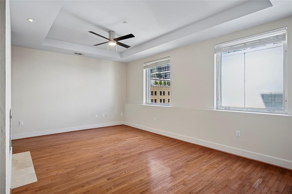 Elm Street Condo 1505 - Residential