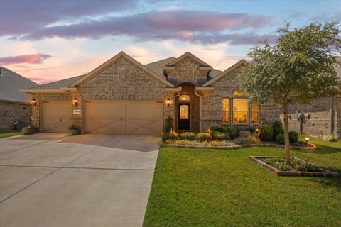 Tiny photo for 1109 Whispering Hill Drive, Mansfield, TX 76063 (MLS # 21395193)
