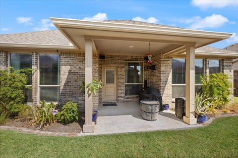 Tiny photo for 1109 Whispering Hill Drive, Mansfield, TX 76063 (MLS # 21395193)