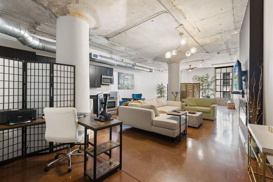 Let’s think outside of the box !!! 
Imagine transforming this space into an inspiring office, a vibrant art studio, or a creative hub for Content Creation Space**: A backdrop for video production, streaming, or podcasts. Office Space, Co-Working Space** Photography (Great for photographers looking for a versatile setting for shoots) studio, yoga, or fitness studio. This large space in downtown Dallas will be great for so many different purposes!

**Charming Urban Living at 1122 Jackson St., Unit 718**

Welcome to High-rise, living!! This exceptional seventh-floor condo offers breathtaking views and unbeatable convenience. Experience amazing walkability with rooftop bars, lively lounges, and delightful dog parks just steps away. 

Your new abode features an array of luxurious amenities, including a movie room for perfect movie nights, a rooftop oasis for breathtaking sunsets, a sparkling pool to unwind, and a fully-equipped gym for your fitness goals. Read a book on the community courtyard patio, or take advantage of the friendly concierge and dedicated staff ready to assist you.

Start your mornings with a stroll to your favorite café for an iced latte and delectable avocado toast, or catch the dart rail to explore the vibrant city. You're just minutes away from the American Airlines Center, Victory Park, Uptown, and Mockingbird Station.

Don’t miss out on this urban gem offering the ideal balance of comfort, convenience, and community! Schedule your viewing today!