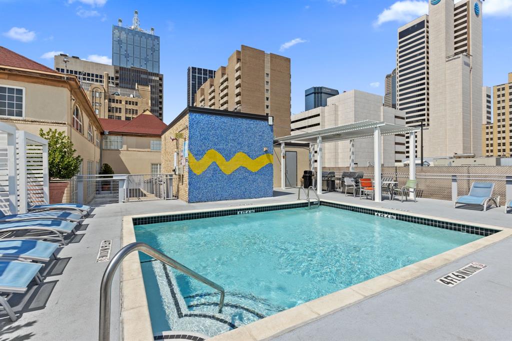 Soco Urban Loft Condo - Residential