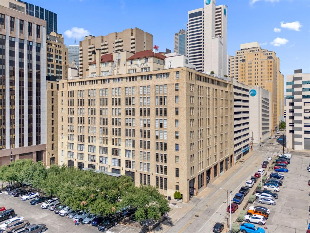 Soco Urban Loft Condo - Residential