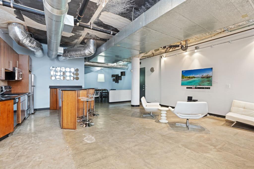 Soco Urban Loft Condo - Residential