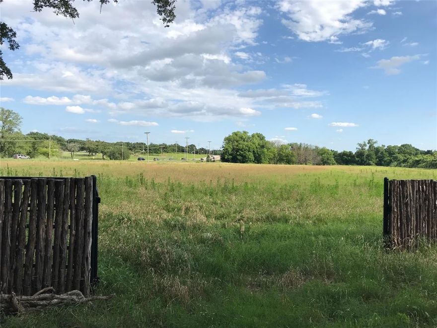 Nestled just outside the city limits of Weatherford, TX, this 11-acre tract of land presents a prime opportunity for residential or commercial development. Conveniently located in Parker County, it has easy access to major highways, the property boasts lots of road frontage, mature trees, and scenic views, making it an attractive canvas for various projects. With essential utilities readily available, including water, electricity, and phone connections, the development process is streamlined. Whether envisioning residential subdivisions, commercial complexes, or mixed-use projects, this versatile land offers immense potential in a rapidly growing area. Don't miss out on this promising investment opportunity. Schedule a viewing today to explore the possibilities of this prime development land just outside city limits of Weatherford, TX.