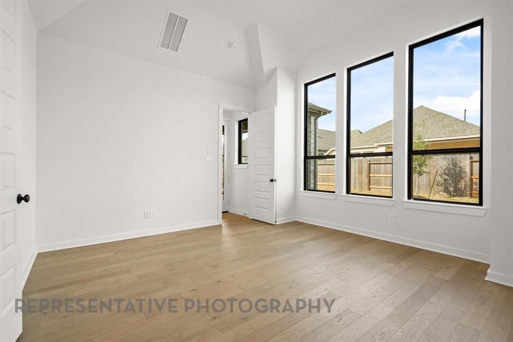 Ridge Crossing - Residential