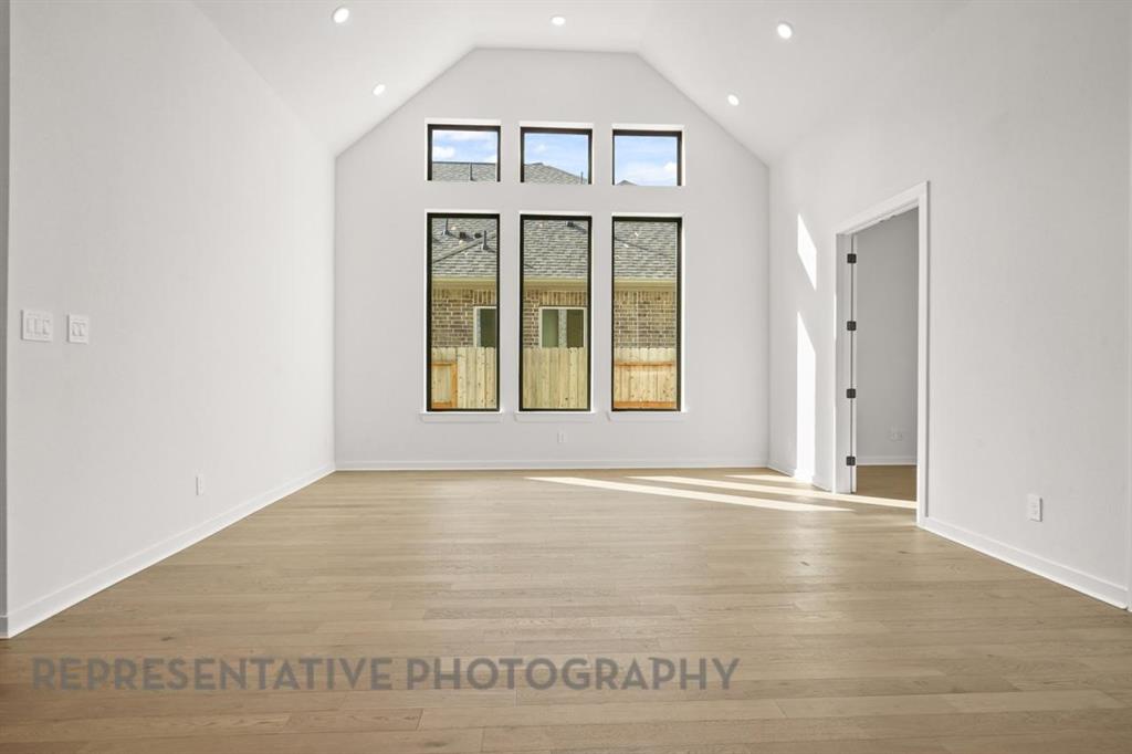 Ridge Crossing - Residential