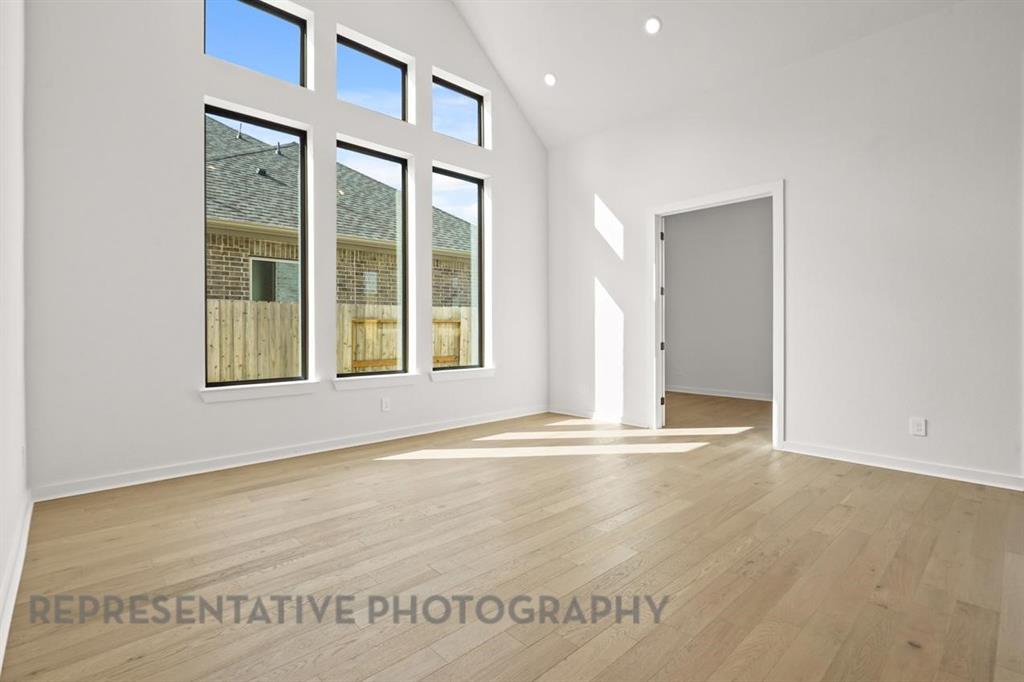 Ridge Crossing - Residential