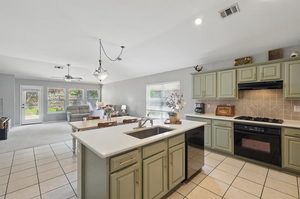 6724 Red Rock Trail
