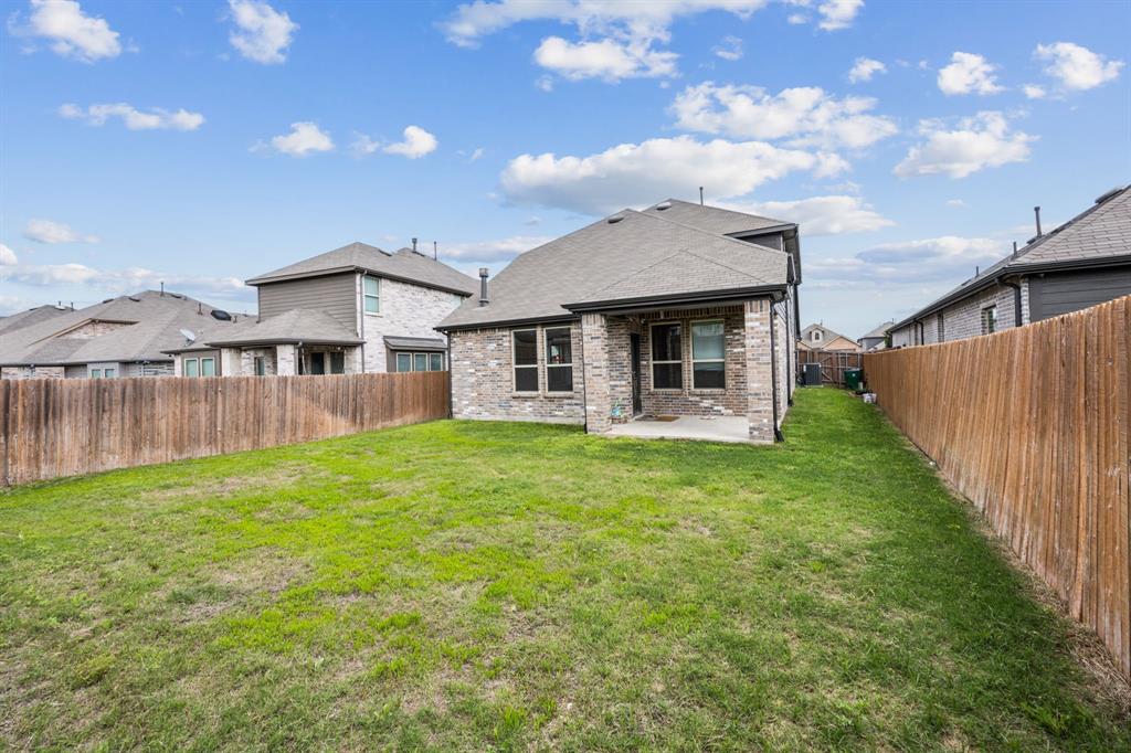 3903 Rochelle Lane