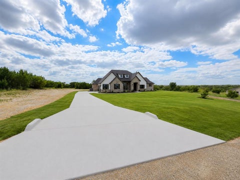 Tiny photo for 153 Fan Mill Trail, Weatherford, TX 76085 (MLS # 21340125)