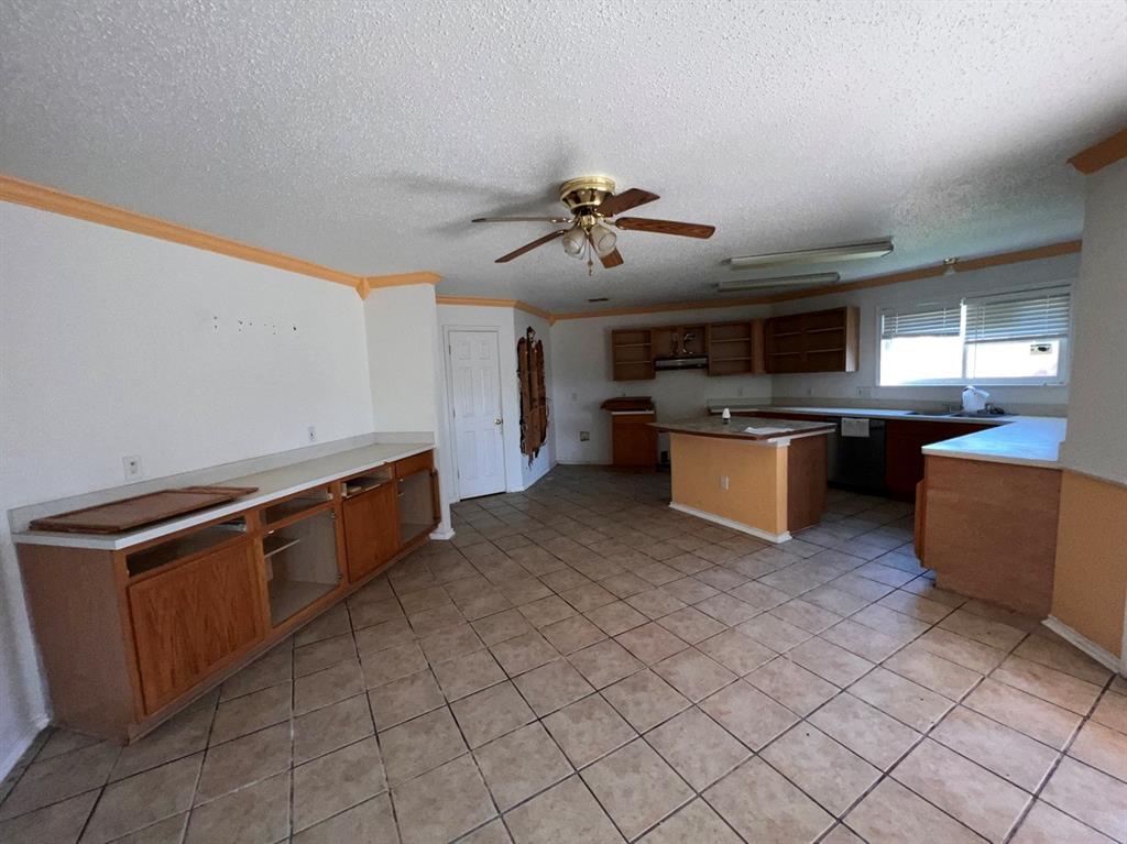 Sunset Oaks Add - Residential