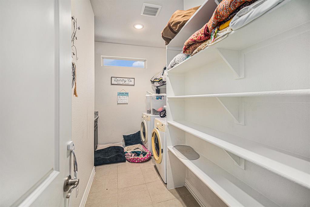 Ladera Tavolo Park Condos - Residential