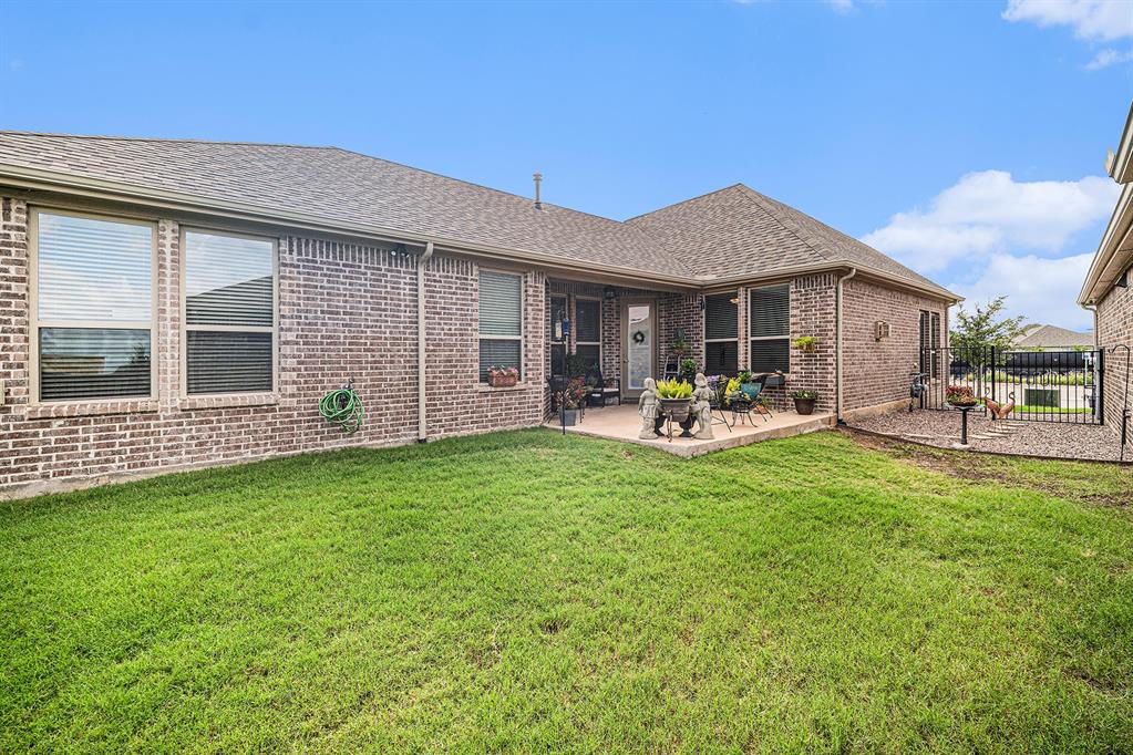 Ladera Tavolo Park Condos - Residential