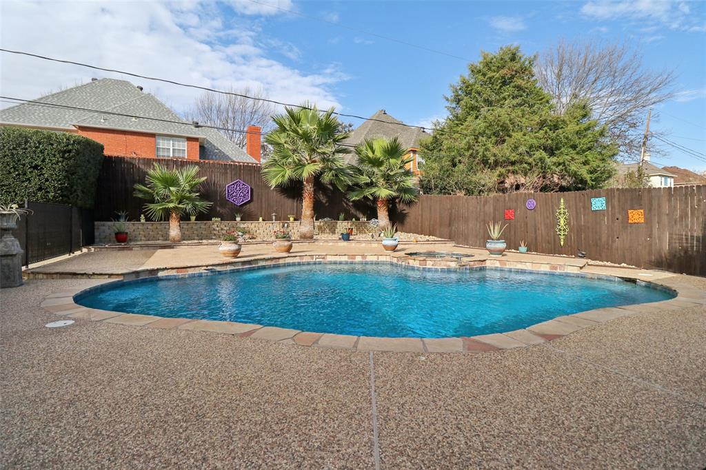 4212 Old Dominion Drive