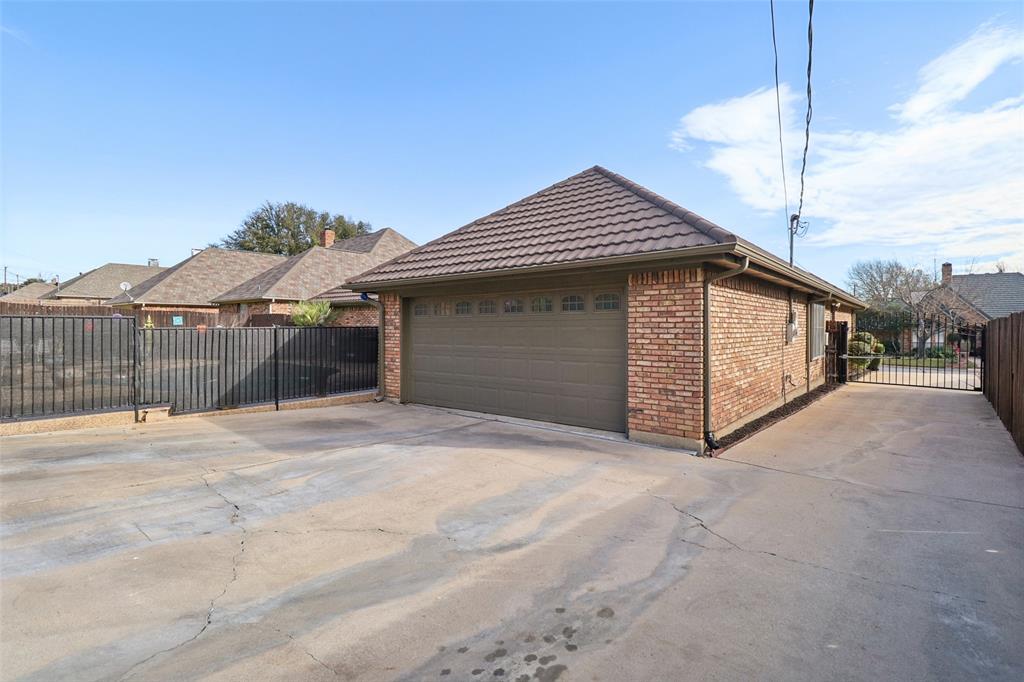 Hidden Creek Estates - Residential