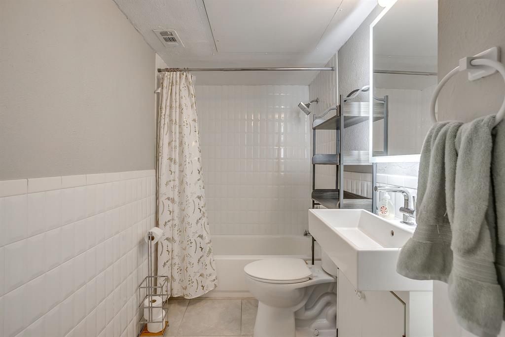 Parkwood East - Residential