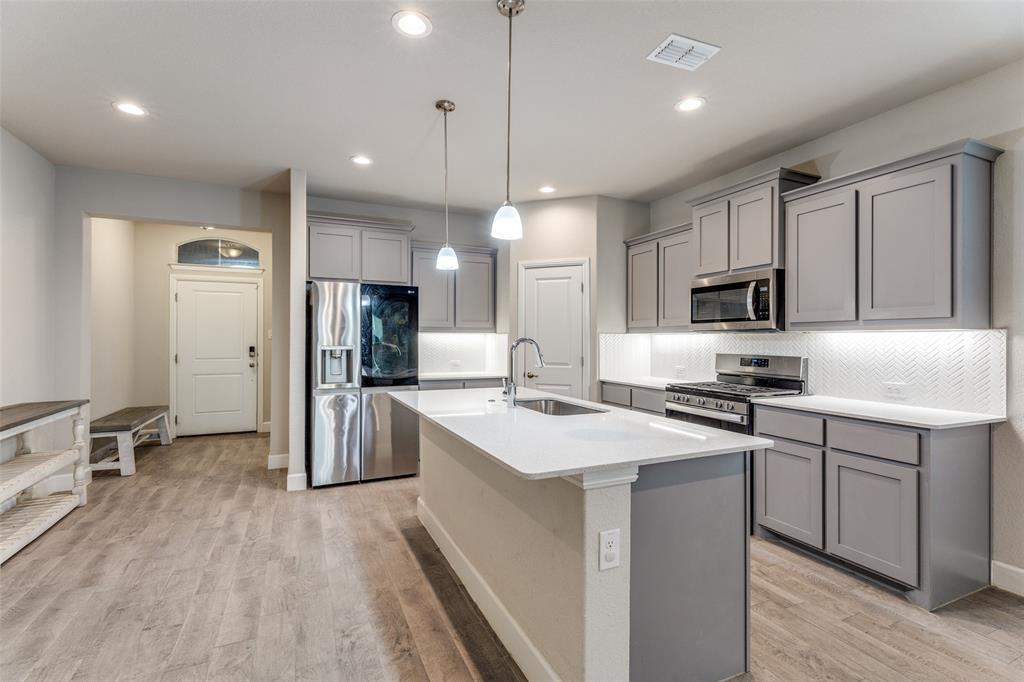 Trails Elizabeth Crk - Residential