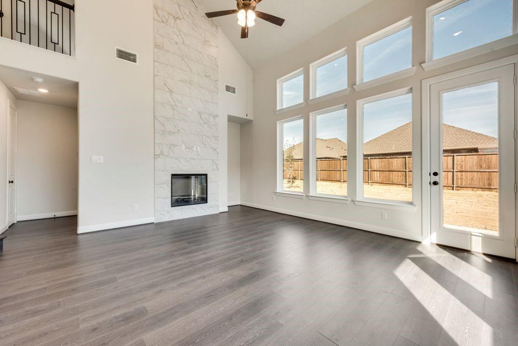 1323 Sundance Lane